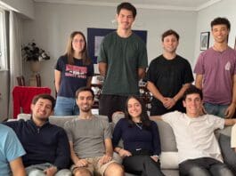 Estudiantes ITBA satélite
